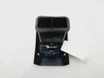 Peça sobressalente para automóvel em segunda mão grelha de ventilação tablier por audi a3 (8vk) s line edition referências oem iam 8v0857042