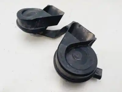 Pezzo di ricambio per auto di seconda mano corno per audi tt (8j3/8j9) 2.0 tfsi coupe riferimenti oem iam 8j0951223a  