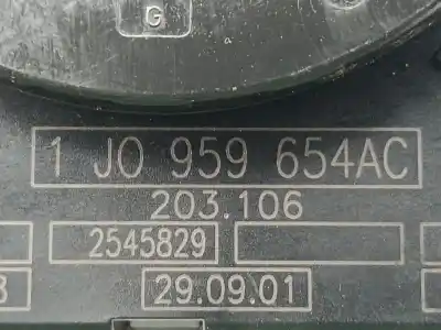Pezzo di ricambio per auto di seconda mano anello airbag per audi a3 (8l) 1.9 tdi ambiente riferimenti oem iam 1j0959654ac   Pezzo di ricambio per auto di seconda mano anello airbag per audi a3 (8l) 1.9 tdi ambiente riferimenti oem iam 1j0959654ac