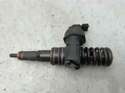 Second-hand car spare part injector for audi a3 (8l) 1.9 tdi ambiente oem iam references 038130073aj Second-hand car spare part injector for audi a3 (8l) 1.9 tdi ambiente oem iam references 038130073aj