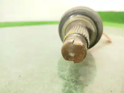 Peça sobressalente para automóvel em segunda mão transmissão traseira direita por bmw x1 (e84) sdrive 18d referências oem iam 33207605484  