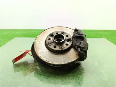 Pezzo di ricambio per auto di seconda mano attacco anteriore destro per opel vectra c (z02) 1.8 (f69) riferimenti oem iam 13136697  