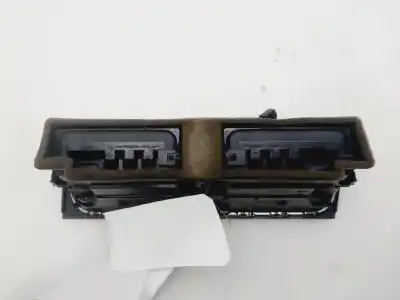 Second-hand car spare part air ventilation grille for audi a4 b8 (8k2) 2.0 tdi oem iam references 8t1820951c   Second-hand car spare part air ventilation grille for audi a4 b8 (8k2) 2.0 tdi oem iam references 8t1820951c