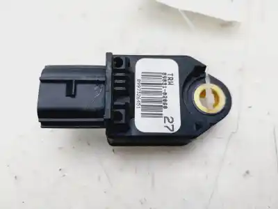 Peça sobressalente para automóvel em segunda mão sensor por toyota auris luna referências oem iam 8983102060  