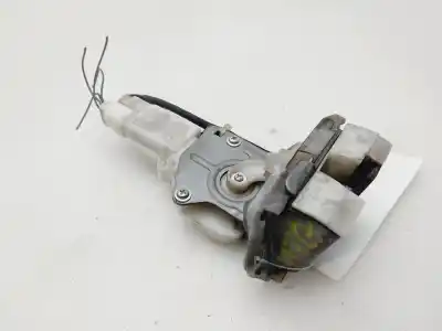 Pièce détachée automobile d'occasion Coffre / Serrure De Porte pour SUZUKI SWIFT BERLINA (MZ) GL Références OEM IAM 8251063J00000  