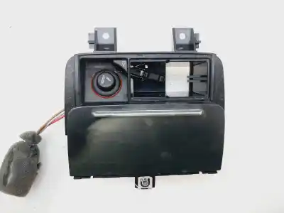 Автозапчастина б/у попільничка для AUDI TT (8J3/8J9) 2.0 TFSI Coupe Посилання на OEM IAM 8J0857951A  