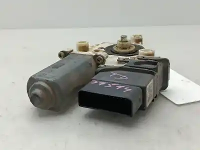 Автозапчасти б/у мотор заднего правого стекла за SEAT LEON (1M1) Sport F.R. 150 CV / 110 KW ссылки OEM IAM 1C0959812A  