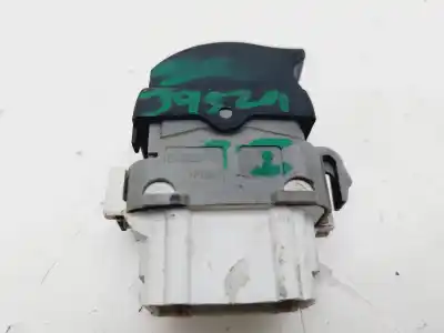 Peça sobressalente para automóvel em segunda mão botão / interruptor elevador vidro traseiro esquerdo por renault scenic ii authentique 106 cv / 78 kw referências oem iam 8200315029