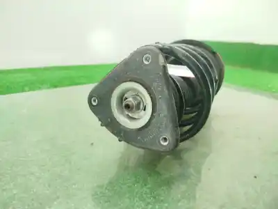 Автозапчастина б/у передній правий амортизатор для volvo v40 momentum посилання на oem iam p31406829  