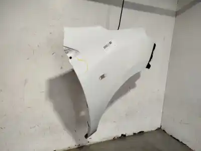 Автозапчастина б/у передне праве крило для dacia lodgy comfort посилання на oem iam 631002600r  