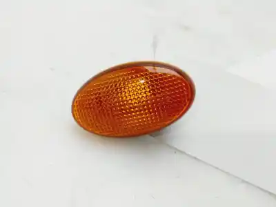 Peça sobressalente para automóvel em segunda mão farolim do lado direito por smart cabrio pure referências oem iam 15320020  