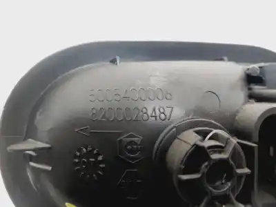 Peça sobressalente para automóvel em segunda mão puxador interior dianteiro esquerdo por renault scenic ii confort authentique referências oem iam 8200028487