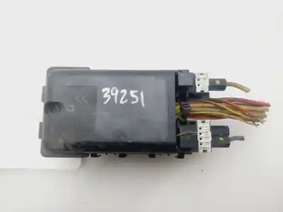 Second-hand car spare part fuse box unit for citroen c4 lim. sport oem iam references 9665492680  