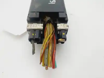 Piesă de schimb auto la mâna a doua PANOU SIGURANȚE pentru CITROEN C4 LIM.  Referințe OEM IAM 9665492680  