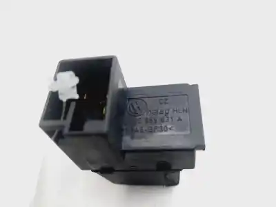 Автозапчастина б/у кнопка багажника для skoda superb (3u4) classic посилання на oem iam 1j0959831a  