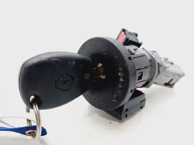 Second-hand car spare part ignition switch for renault clio iii pack dynamique oem iam references 8200214173d  