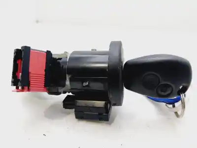 Second-hand car spare part ignition switch for renault clio iii pack dynamique oem iam references 8200214173d  