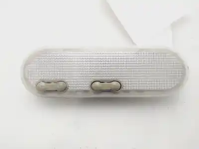 Second-hand car spare part interior light for renault clio iii pack dynamique oem iam references 8200073231