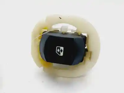 Second-hand car spare part right front power window switch for renault clio iii pack dynamique oem iam references 8200315013  