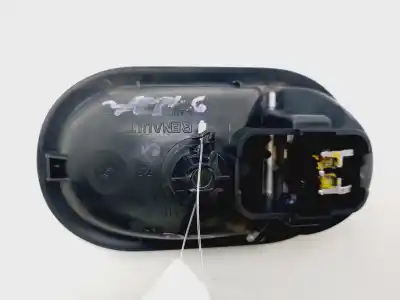 Second-hand car spare part interior right front handle for renault clio iii pack dynamique oem iam references 8200310580