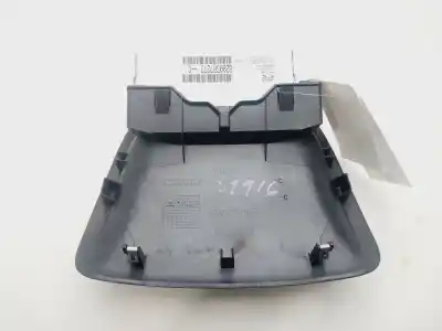 Second-hand car spare part multifunction display for renault clio iii pack dynamique oem iam references 8200307273c  