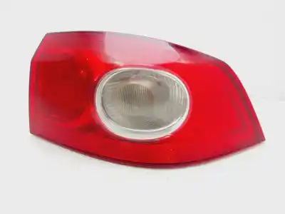 Second-hand car spare part right tailgate light for renault laguna ii (bg0) confort expression oem iam references 8200262668  