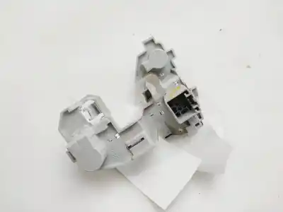 Автозапчастина б/у лампальник для ford fiesta (cb1) titanium посилання на oem iam 8a6113404a  