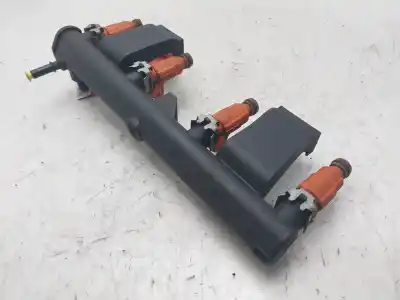 Pezzo di ricambio per auto di seconda mano rampa iniettori per peugeot 307 break / sw (s1) sw clim riferimenti oem iam 9636520780  