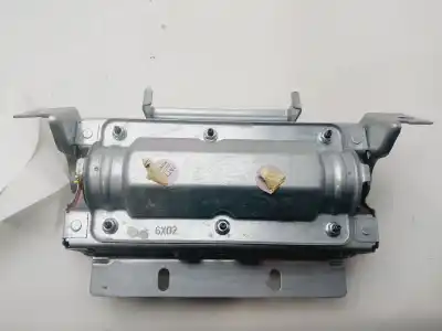 Second-hand car spare part front right air bag for renault clio iii pack dynamique oem iam references 8200303496g