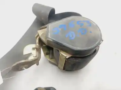 Автозапчастина б/у передній правий ремін безпеки для RENAULT MEGANE II FAMILIAR Business Посилання на OEM IAM 8200699560  