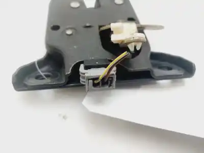 Автозапчастина б/у  для AUDI A3 (8P1)  Посилання на OEM IAM 8P3827505  