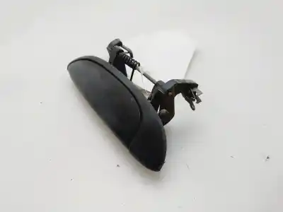 Pezzo di ricambio per auto di seconda mano maniglia esterna anteriore sinistra per renault clio ii fase ii (b/cb0) base authentique 65 cv / 48 kw riferimenti oem iam 7700433075  