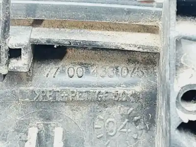 Pezzo di ricambio per auto di seconda mano maniglia esterna anteriore sinistra per renault clio ii fase ii (b/cb0) base authentique 65 cv / 48 kw riferimenti oem iam 7700433075  