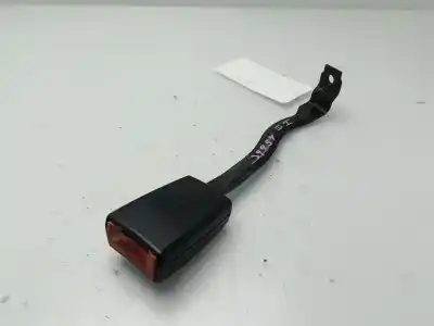 Pezzo di ricambio per auto di seconda mano gancio cintura anteriore sinistro per seat altea (5p1) reference riferimenti oem iam 5p0857755a