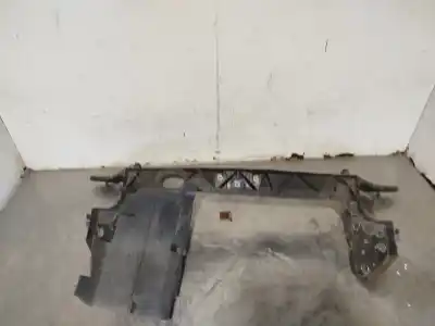 Second-hand car spare part front panel for renault clio iii pack dynamique oem iam references 8200290143  