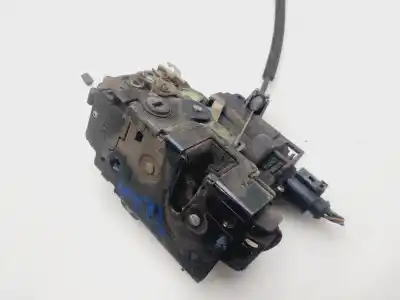 Peça sobressalente para automóvel em segunda mão fechadura da porta traseira esquerda por skoda octavia berlina (1u2) ambiente referências oem iam 3b4839015m