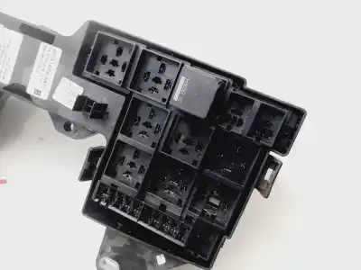 Peça sobressalente para automóvel em segunda mão caixa de fusíveis e relés por jaguar xf i (x250) 2.7 d referências oem iam 5605002310