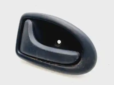 Автозапчастина б/у ліва передня внутрішня ручка для renault clio ii fase ii (b/cb0) base authentique 75 cv / 55 kw посилання на oem iam 8200028994  