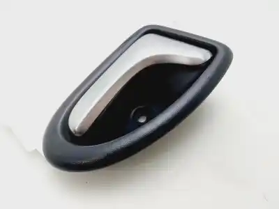 Автозапчастина б/у ліва задня внутрішня ручка для renault clio ii fase ii (b/cb0) base authentique 65 cv / 48 kw посилання на oem iam 7700423887  