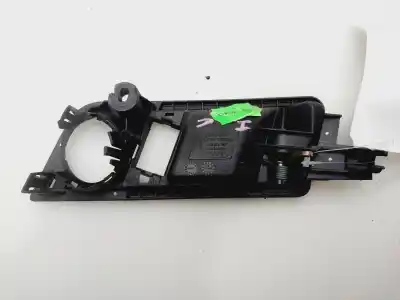 Автозапчастина б/у ліва передня внутрішня ручка для audi a2 (8z0) 1.4 tdi посилання на oem iam 8z0837019
