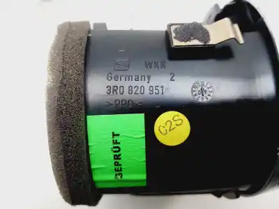 Автозапчасти б/у аэрационная решетка за seat exeo (3r2) 2.0 tdi ссылки oem iam 3r0820951