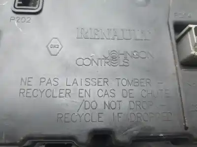 Second-hand car spare part fuse box unit for renault kangoo profesional oem iam references 284b15323r  