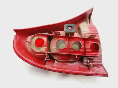 Автозапчастина б/у правий ліхтар для renault clio ii fase ii (b/cb0) base authentique 75 cv / 55 kw посилання на oem iam 8200071414  