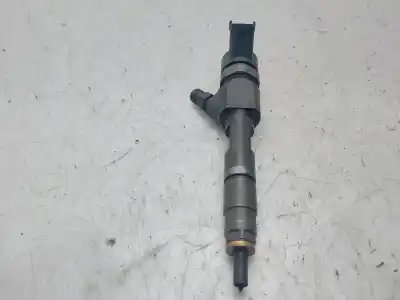 Автозапчасти б/у инжектор за renault megane ii familiar authentique 131 cv / 96 kw ссылки oem iam 8200389369