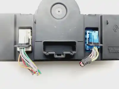 Автозапчасти б/у  за RENAULT SCENIC II  ссылки OEM IAM 8200501465  