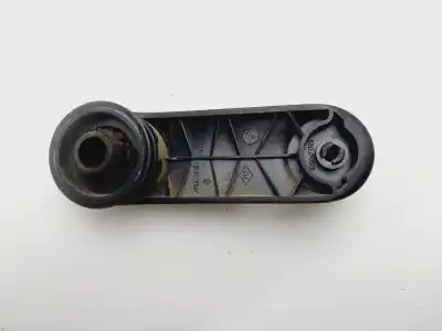 Автозапчастина б/у ручка заднього правого скла для dacia sandero stepway посилання на oem iam 8200673745  