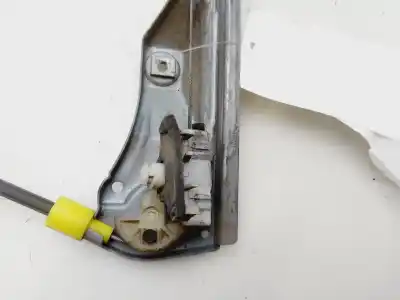 Автозапчасти б/у регулятор стекла переднего правого за renault clio ii fase ii (b/cb0) base authentique 75 cv / 55 kw ссылки oem iam 8200209886  