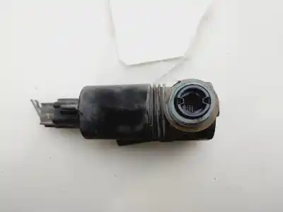 Автозапчастина б/у чистити насос для ford fiesta (cb1) ambiente посилання на oem iam 8a6117k624aa