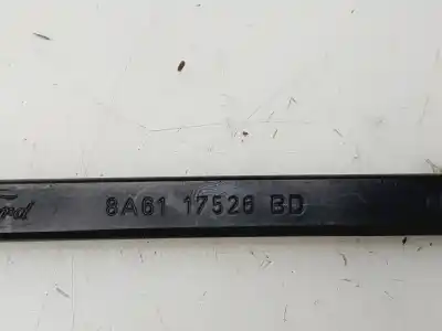 Автозапчастина б/у передній правий річок склоочисника для FORD FIESTA (CB1) Ambiente Посилання на OEM IAM 8A6117526BD  