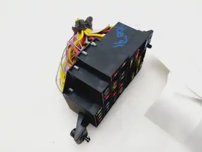 Second-hand car spare part fuse box unit for renault clio ii fase ii (b/cb0) confort expression oem iam references 7703297597  